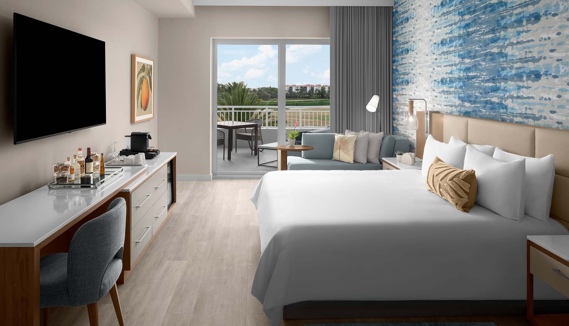 The Belgrove Guestroom King Resort View ADA