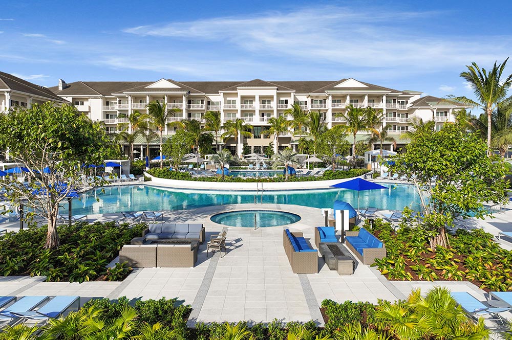 The Belgrove Resort Exterior Pool
